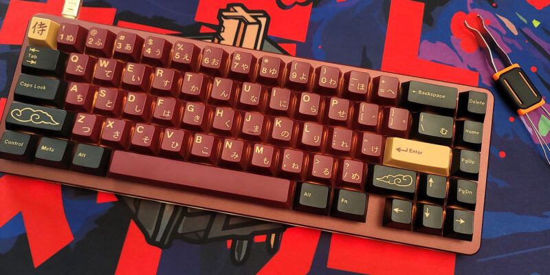 Best Thocky Keyboards for 2023: Level Up Your Typing Experience
